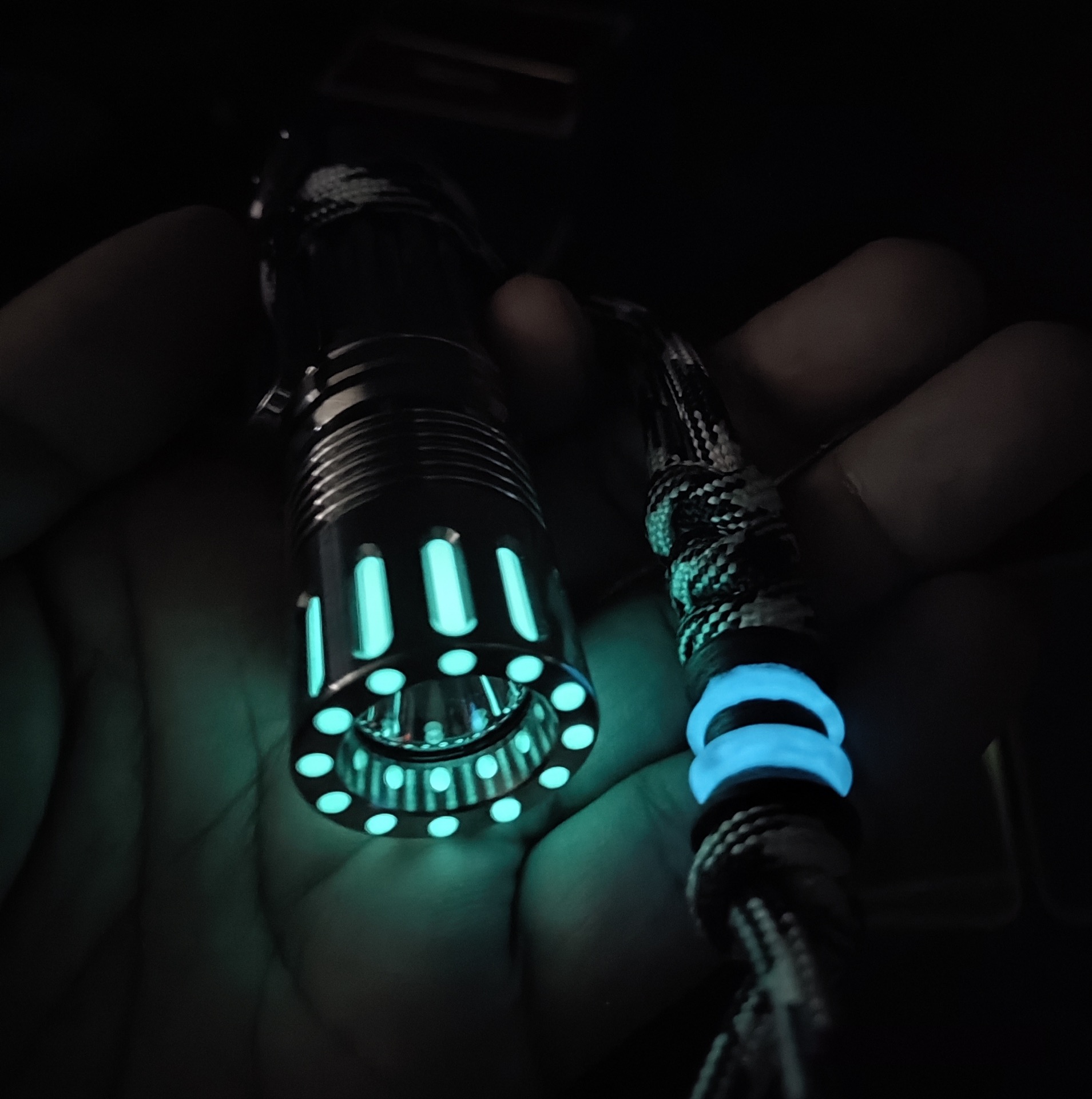 High-brightness Resin Luminous - Tritium Gas Tube review and price